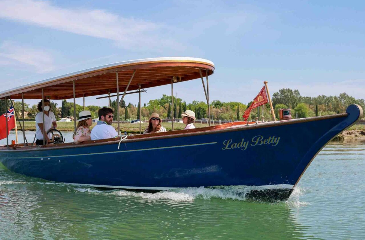 Barca Lady Betty Venezia con conducente