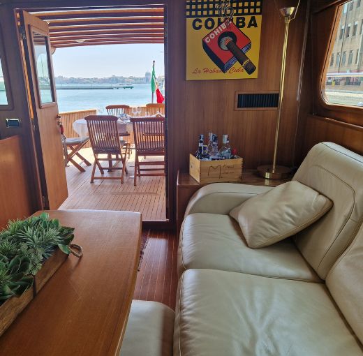 yacht venice lagoon vivovenetia