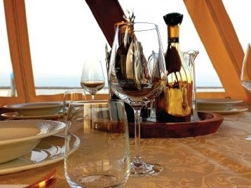 Аренда яхты в Венеции. обед на борту