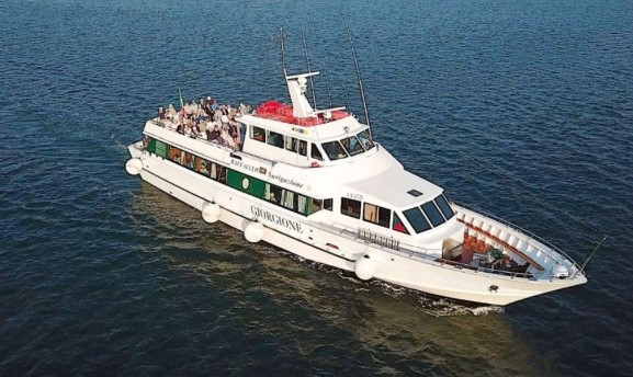 Sunset cruise Venice Italy VivoVenetia