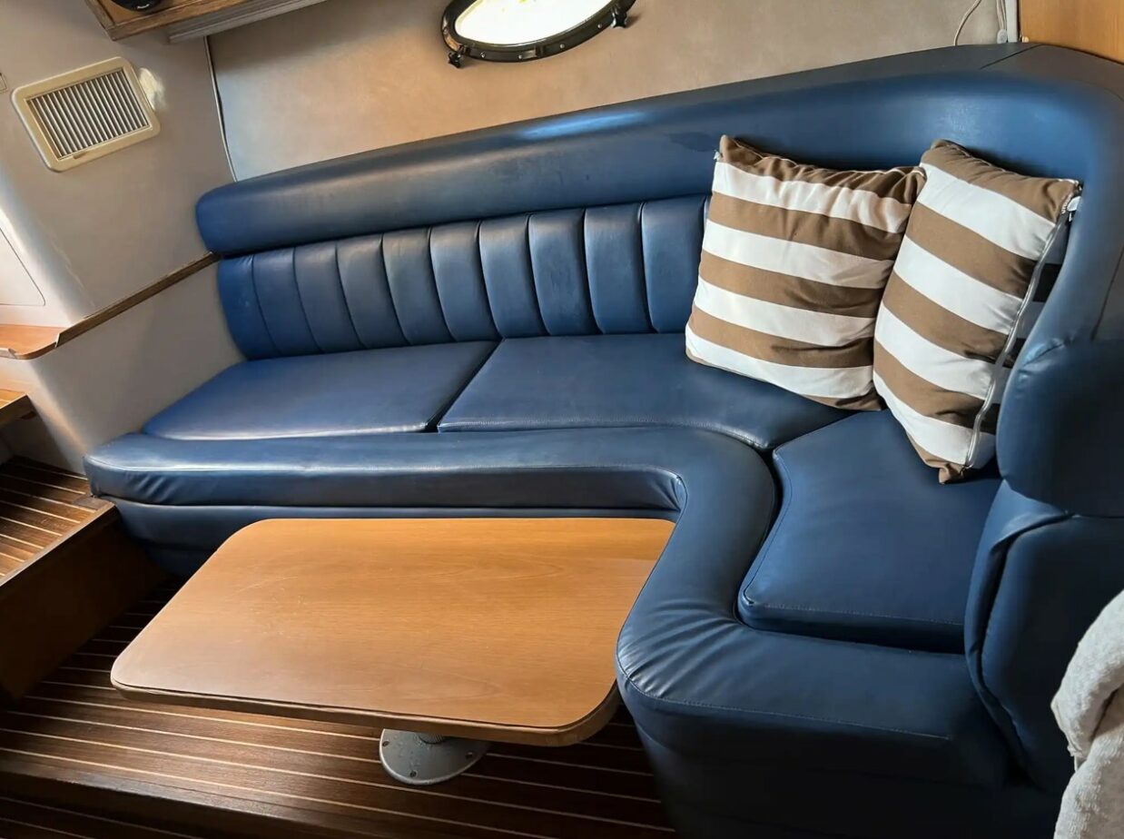 Venezia Yacht Regal interno