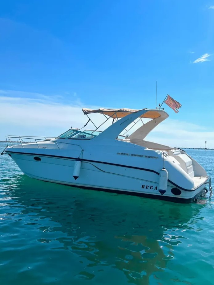 Yacht Venezia Regal Commodore