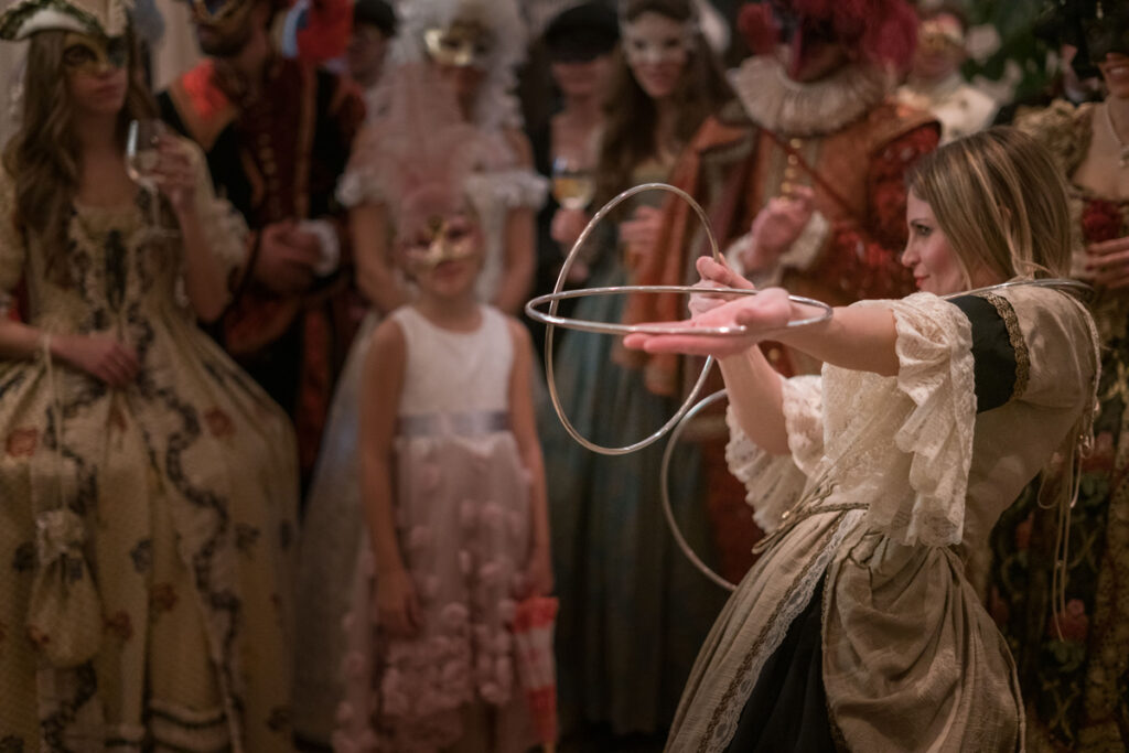 Венецианский бал маскарад. шоу в отеле Heureka