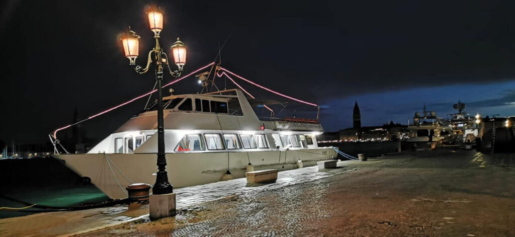 Каваллино - Венеция - вечерний тур