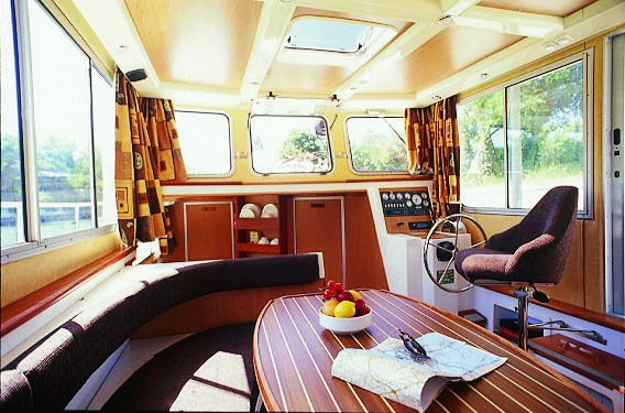 Venice houseboat. Внутри. Аренда на отпуск в Венеции