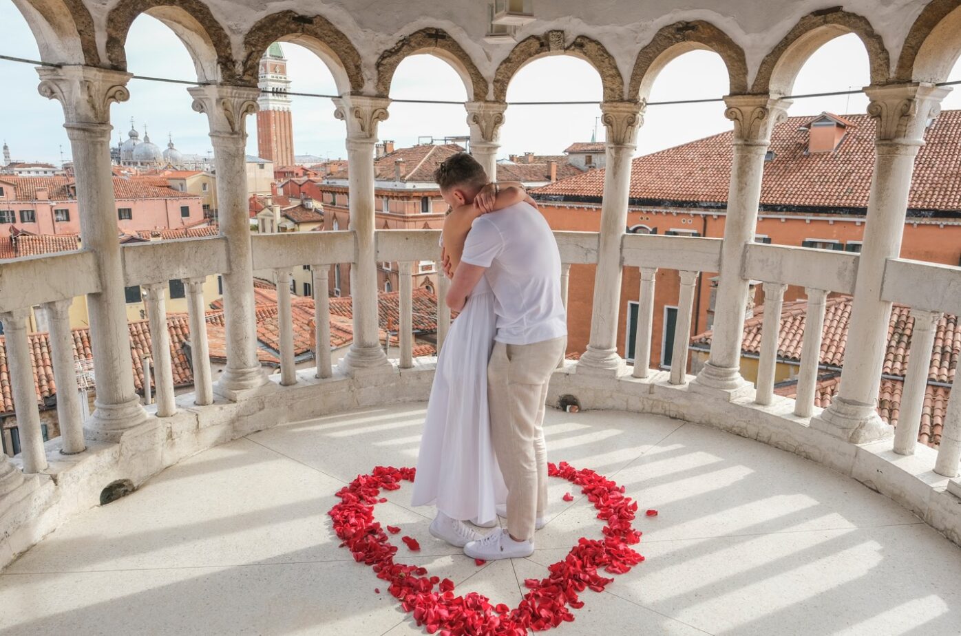 Proposta di matrimonio Venezia a Scala Bovolo