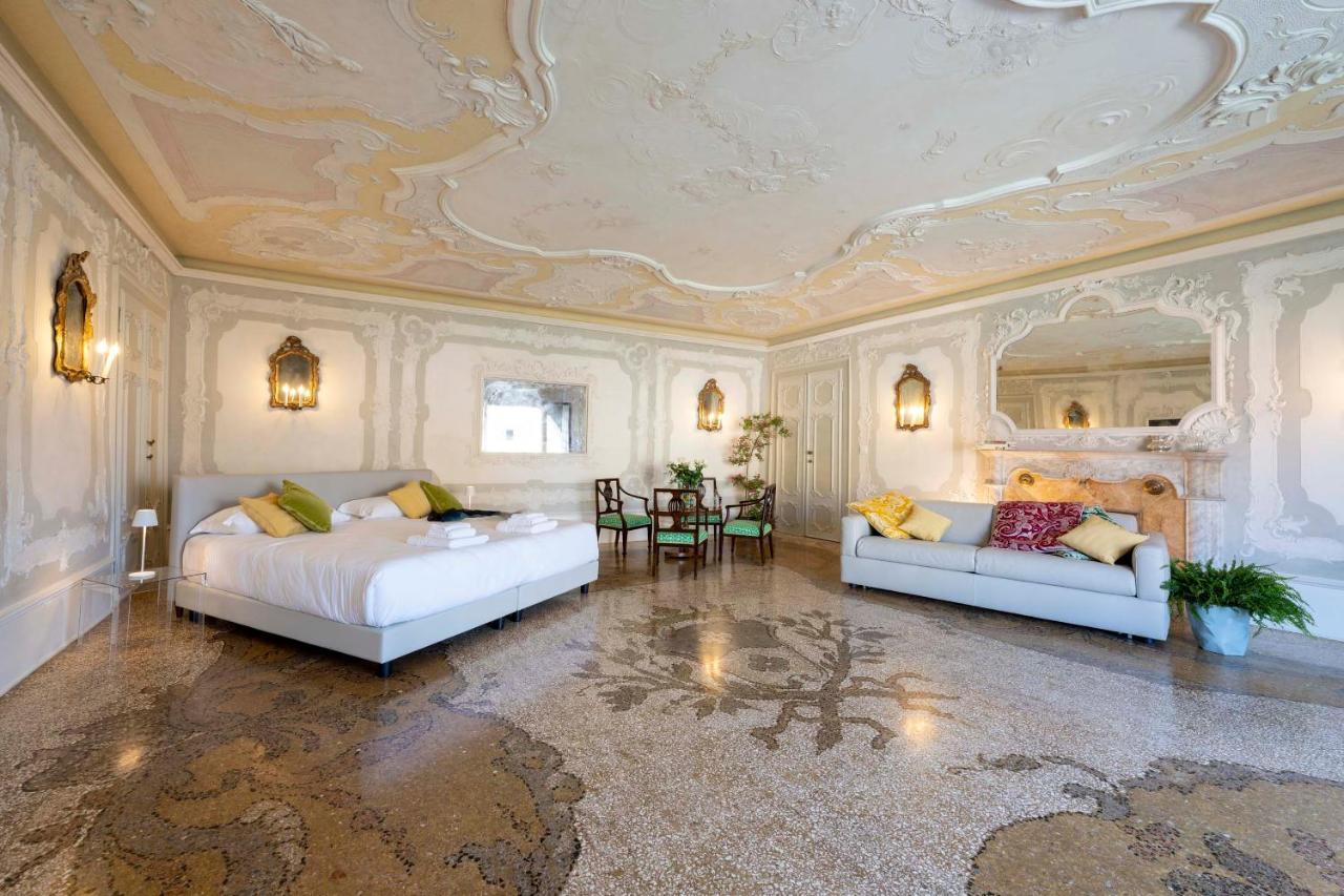Proposta matrimonio a Venezia in palazzo