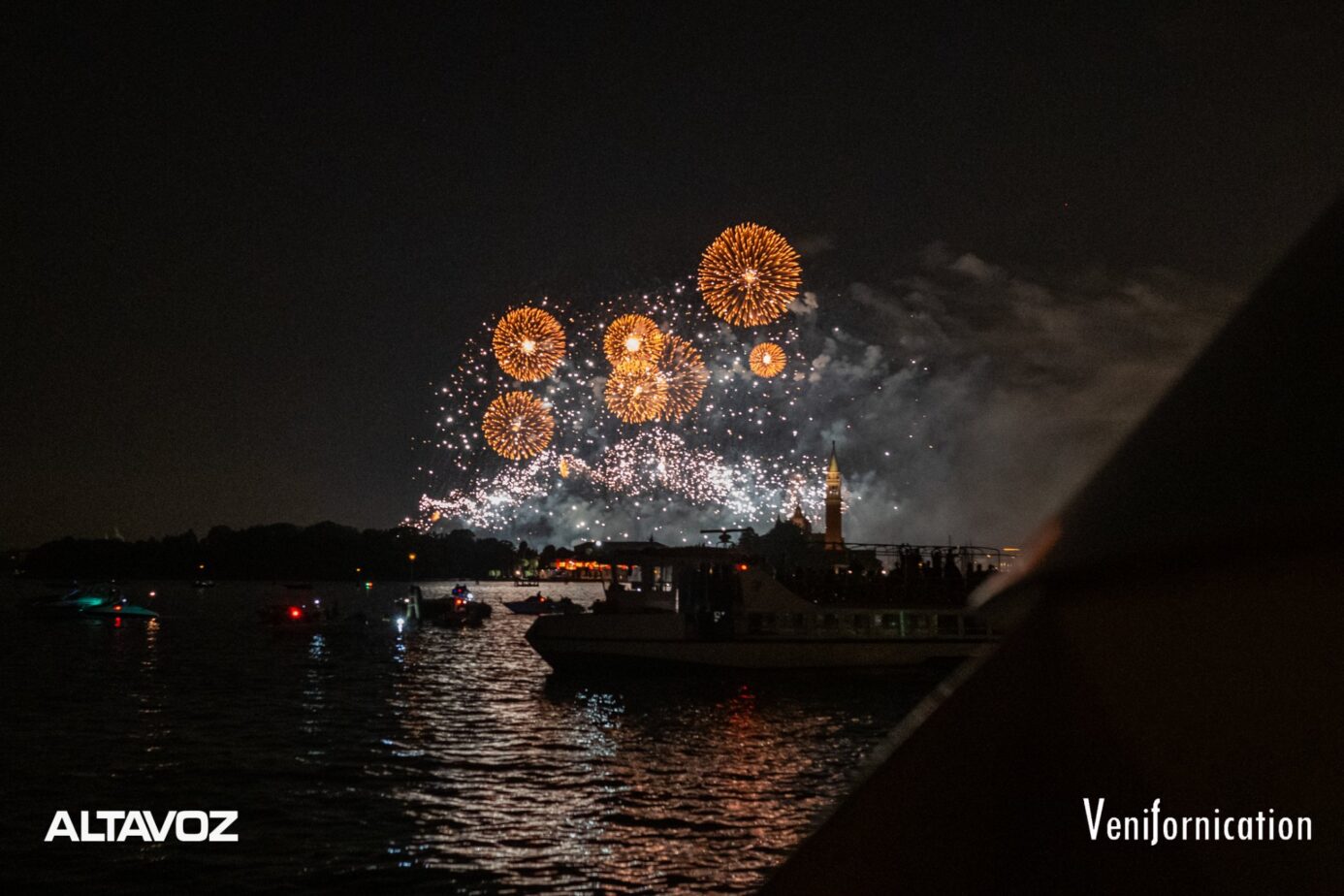 Redentore Venice. Фейерверк с корабля