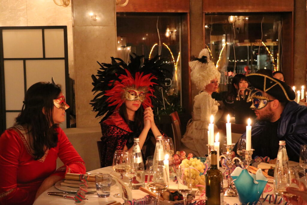 Бал маскарад Венеция hotel Gabrielli