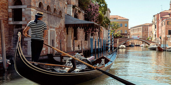 Gondola Ride. Частный тур Академия - Сан Тровазо
